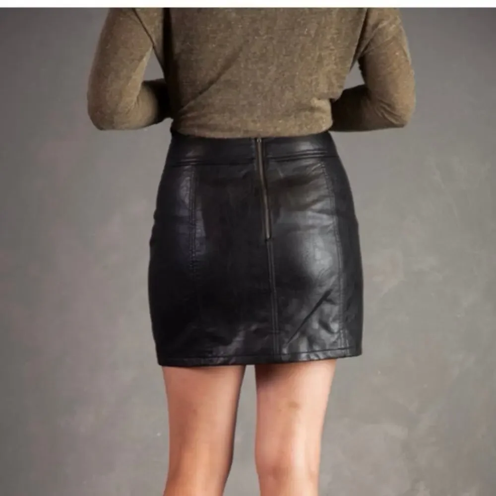 Free People Faux Leather Black Mini Skirt size 4